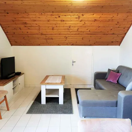 Hébergement de vacances In 19387 Balatonkeresztúr